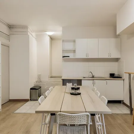 Hostel Roquerol Gracia *
